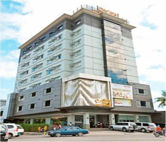 Alpa City Suites Hotel Cebu Ngoại thất bức ảnh