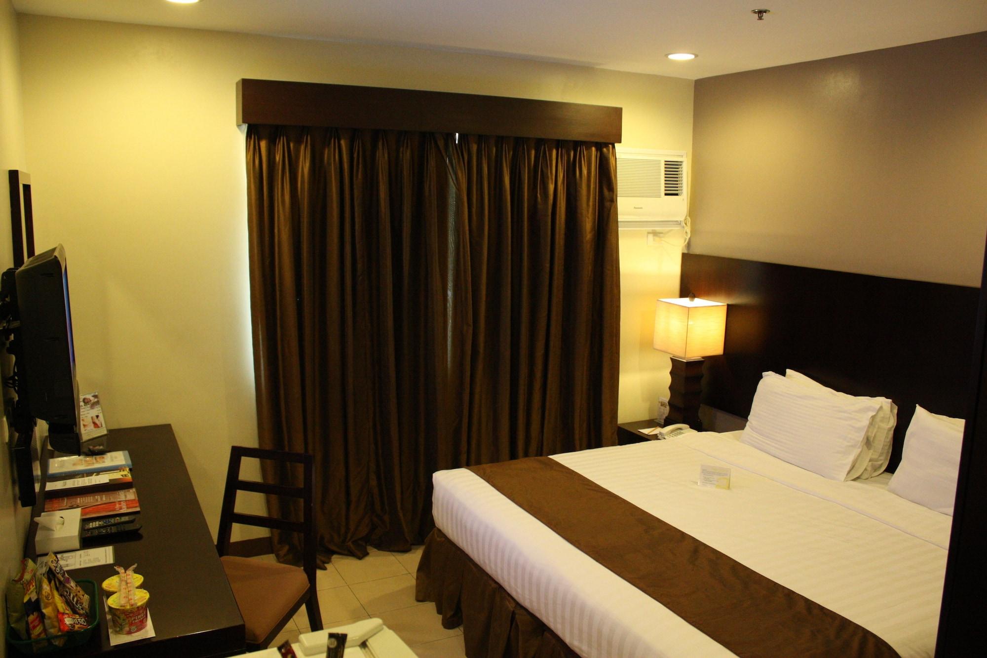 Alpa City Suites Hotel Cebu Ngoại thất bức ảnh