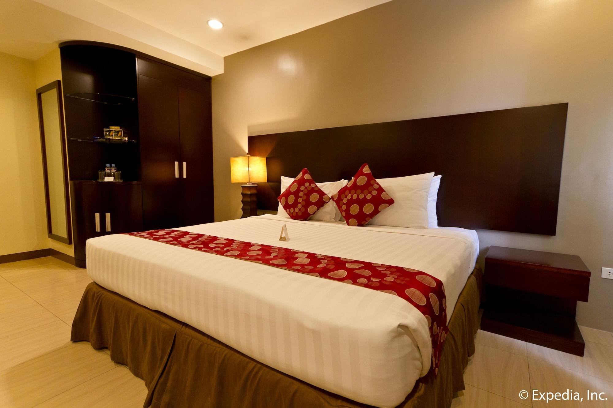 Alpa City Suites Hotel Cebu Ngoại thất bức ảnh