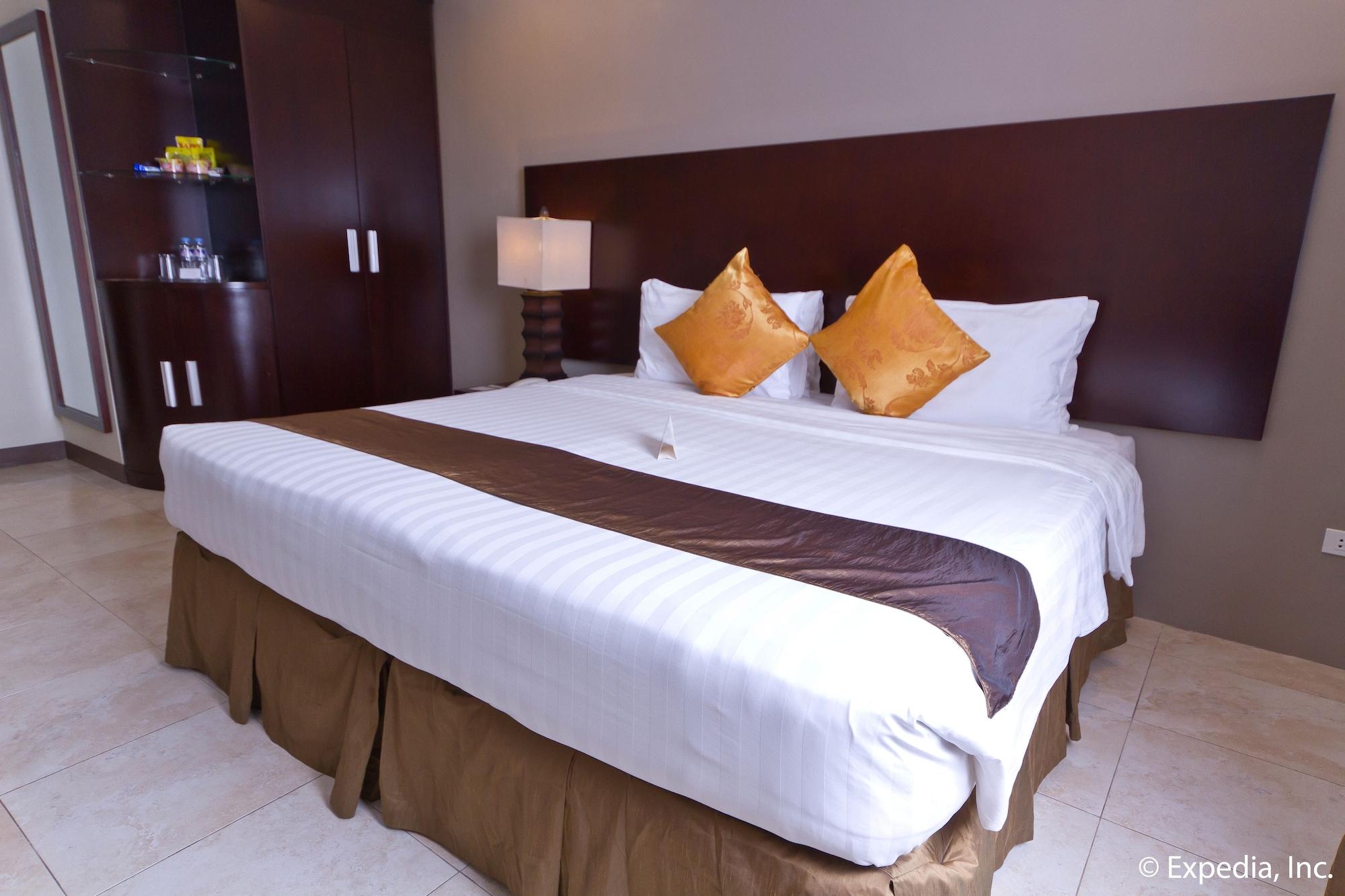 Alpa City Suites Hotel Cebu Ngoại thất bức ảnh