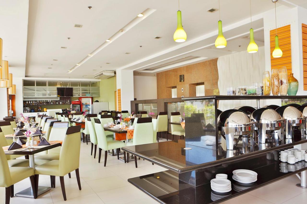 Alpa City Suites Hotel Cebu Ngoại thất bức ảnh